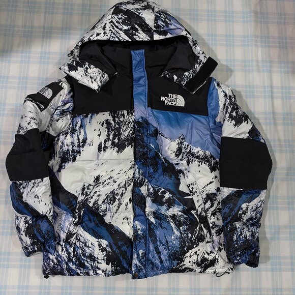 The North Face Other - The North Face x Supreme Snow Mountain Print Down Jacket